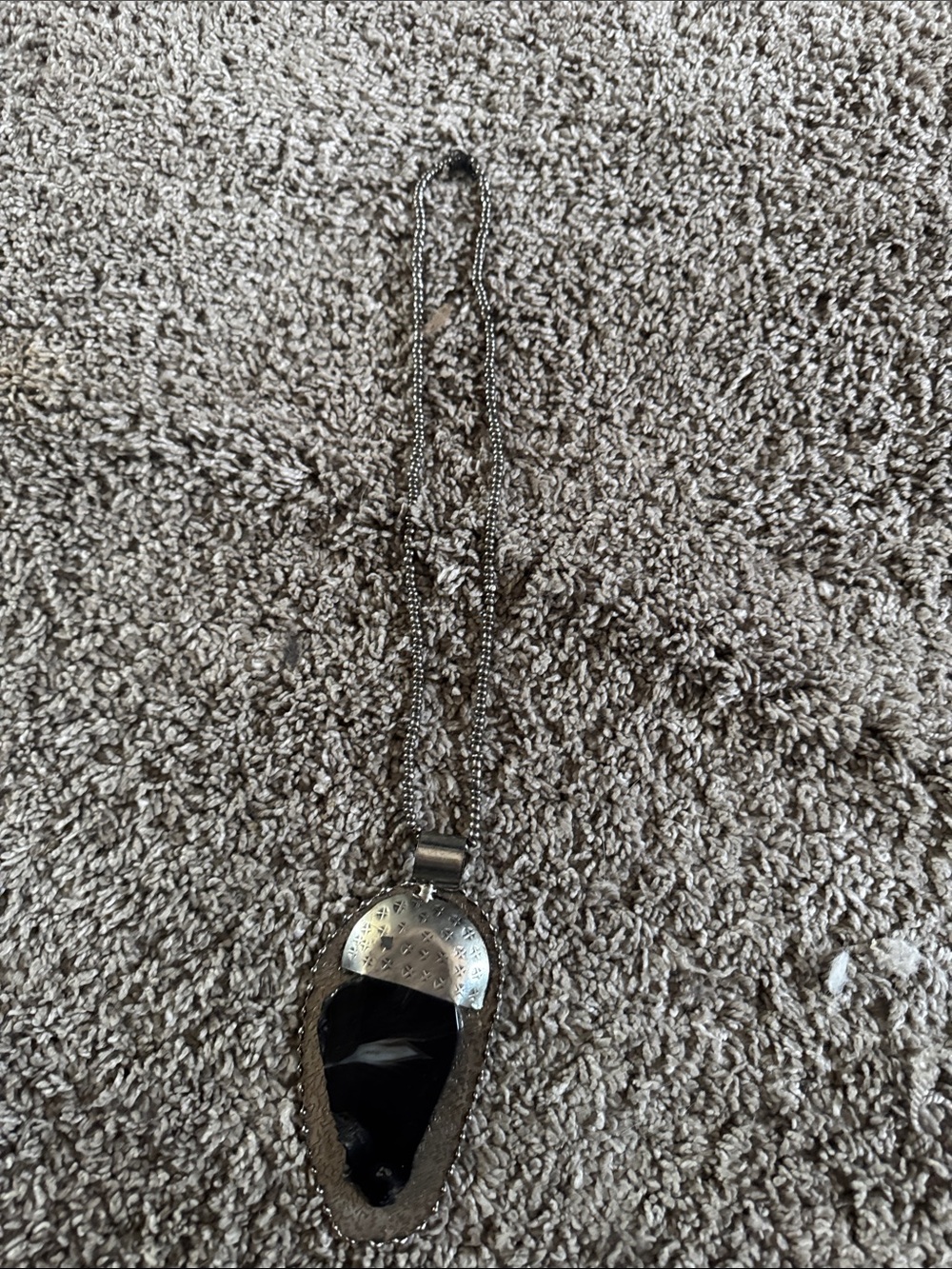 Large stone and bead necklace - Picture 2 of 3